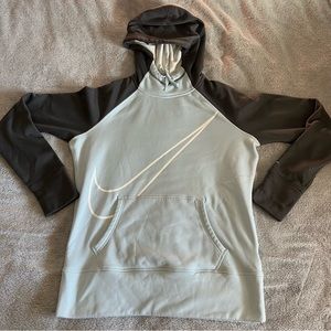 Medium Nike Women’s Sweatshirt